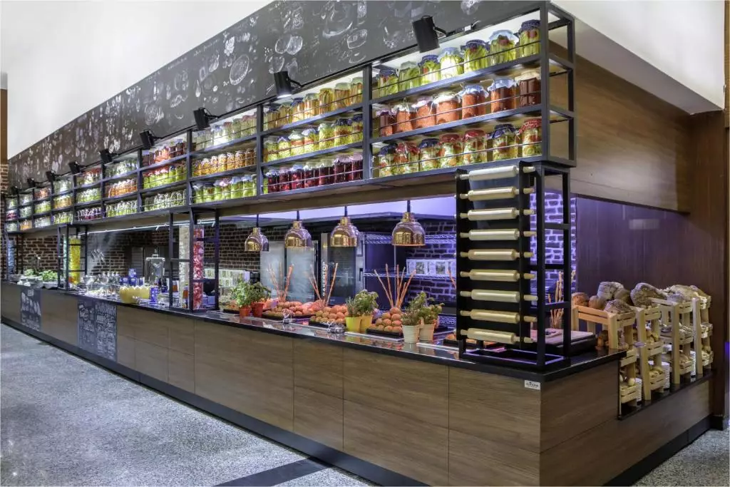 اسنک بار هتل ریکسوس سانگیت آنتالیا